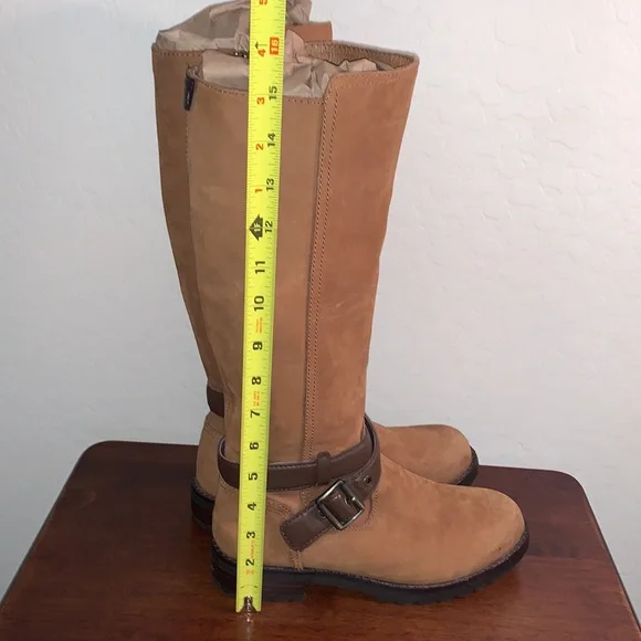 UGG SIZE 6.5 HARRINGTON CHESTNUT LEATHER WATER RESISTANT TALL BEAUTIFUL BOOTS - Picture 8 of 15